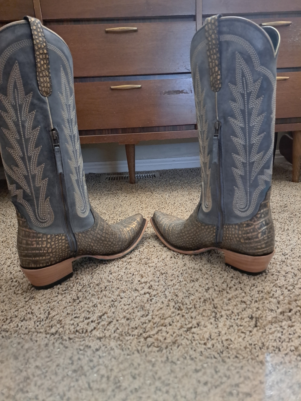 Size 10 Lane Womens Cowboy Boots. - Picture 4 of 10